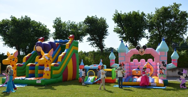 Come noleggiare un gonfiabile per una festa di compleanno