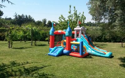 Noleggio Gonfiabili nelle Marche: affitto giochi per bambini